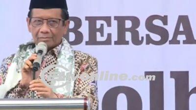 Menko Polhukam Lakukan Kuliah Politik di Pesantren Sukabumi