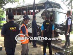 KNKT Selidiki Kecelakaan Bus PO Handoyo yang Tewaskan 12 Orang