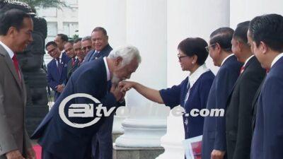 Potret PM Timor Leste Xanana Cium Tangan Menlu Retno Marsudi di Istana Bogor