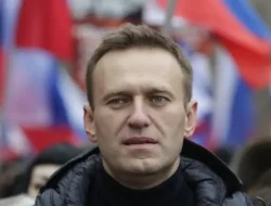 Alexei Navalny Lawan Politik Putin Dikabarkan Meninggal dalam Tahanan