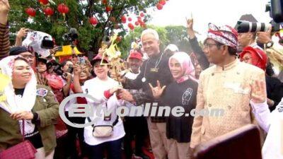 Acara Akbar Penutupan Kampanye, Pasangan Ganjar-Mahfud Terima Wayang di Solo Jawa Tengah