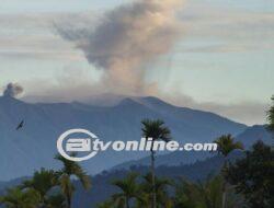 Gunung Marapi Kembali Erupsi, Lontarkan Kolom Abu 1 Kilometer