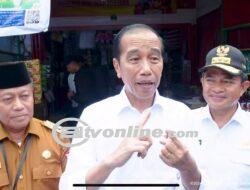 Presiden Jokowi Tinjau Harga Bahan Pokok di Pasar Kawat Tanjungbalai, Harga Beras Stabil Namun Cabai Naik