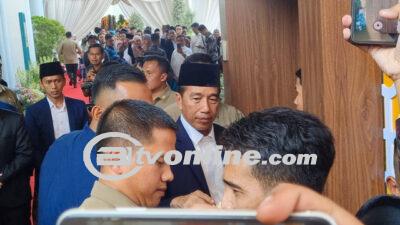 Jokowi Hadiri Pernikahan Putra Ketiga Khofifah di Masjid Al-Akbar Surabaya